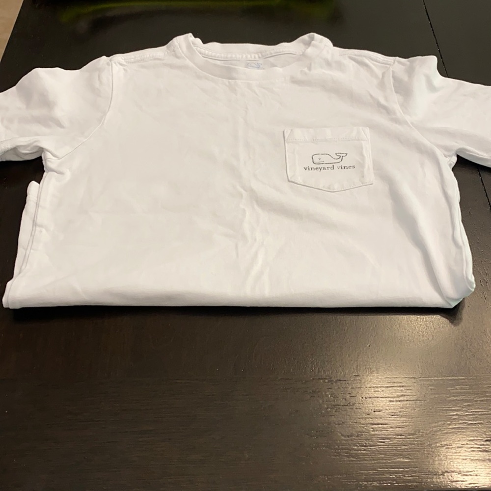 Boys Vineyard Vines T-shirts